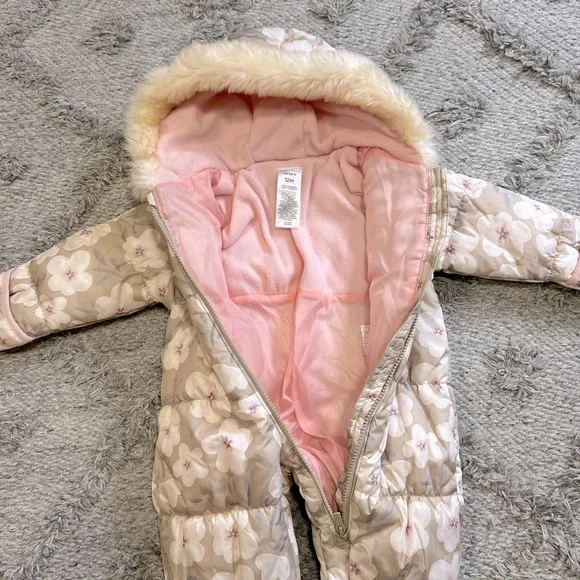 Carters Baby Girl Vintage Floral Pram Snowsuit 12M EUC - Picture 2 of 9